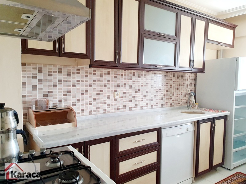 Karaca'dan Eryaman Da Temiz Mobilyalı 3+1 135 M2 Kiralık Daire — fotoğraf 18