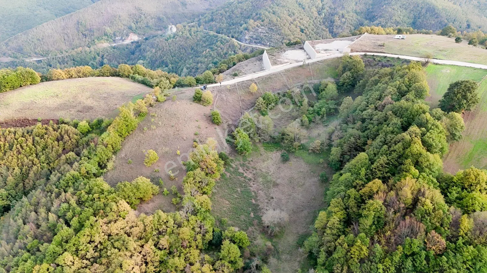 Nilüfer Üçpınar'da 1769 M² Satılık Tarla — fotoğraf 3