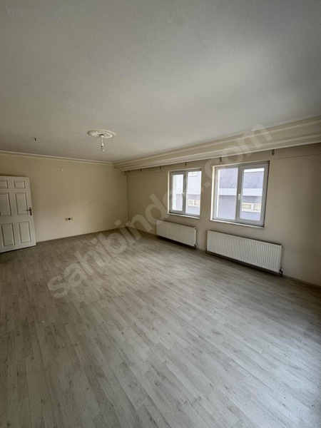 Sefa Akgönül'den Bağcılarda Cadde Üzeri Lüks Kiralık Daire — fotoğraf 4
