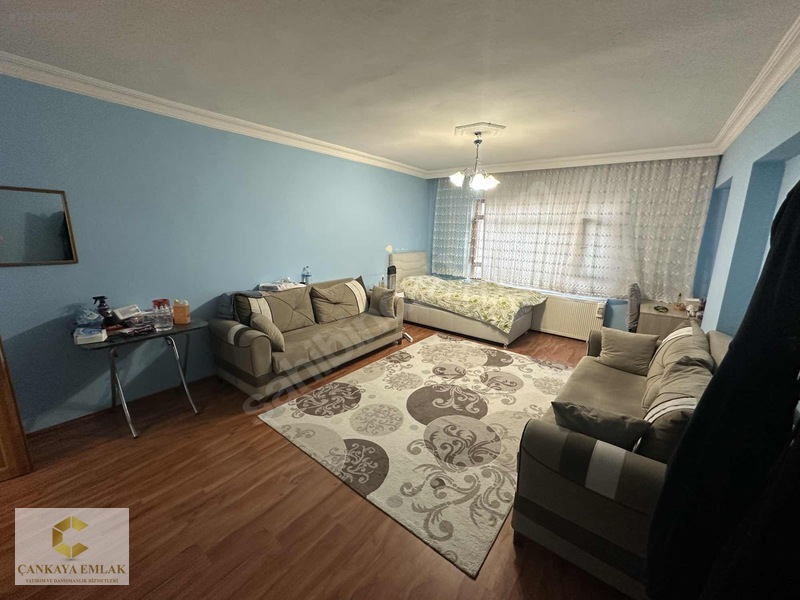 Çankaya Emlak'tan Sarayda 3+1 İskanlı 1.katta — fotoğraf 5