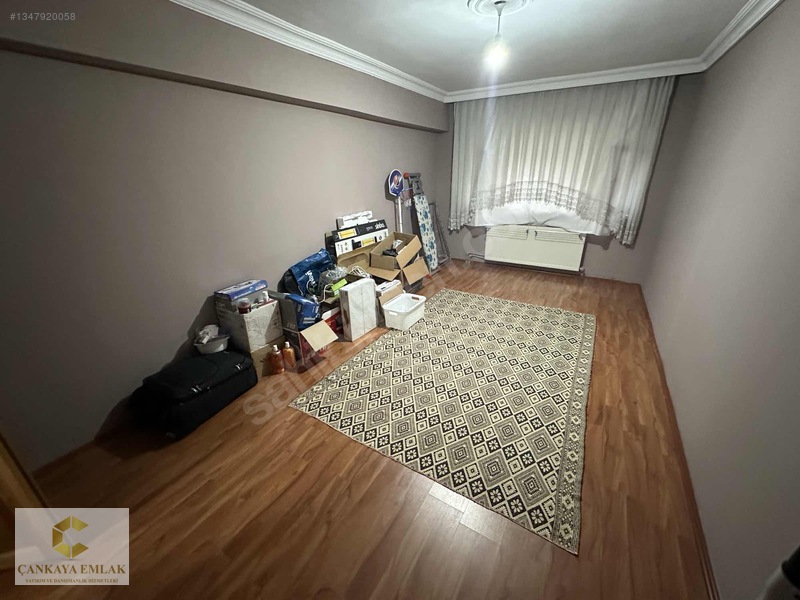 Çankaya Emlak'tan Sarayda 3+1 İskanlı 1.katta — fotoğraf 11
