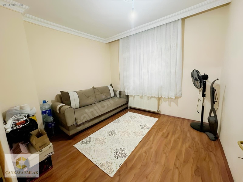 Çankaya Emlak'tan Sarayda 3+1 İskanlı 1.katta — fotoğraf 14