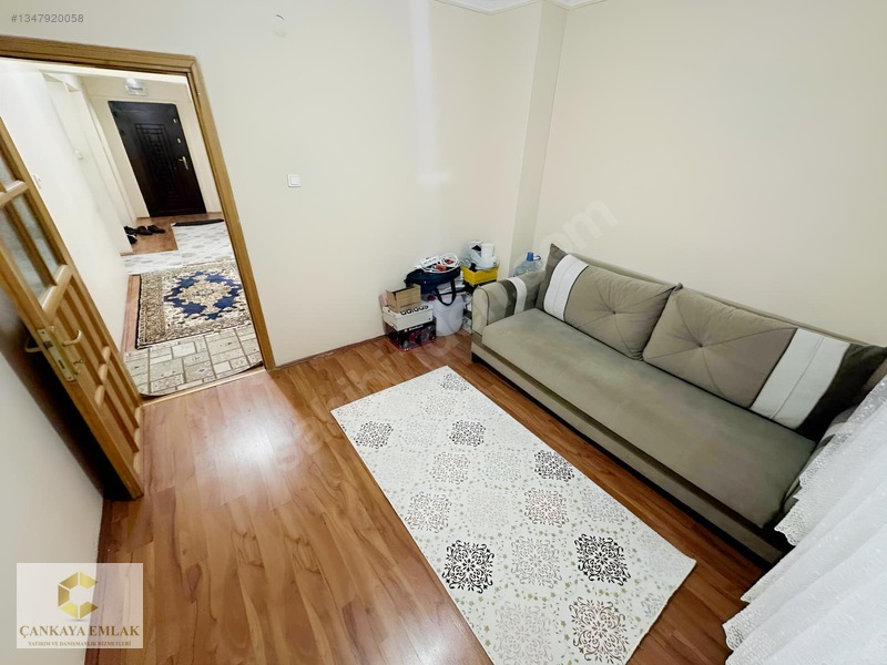 Çankaya Emlak'tan Sarayda 3+1 İskanlı 1.katta — fotoğraf 15