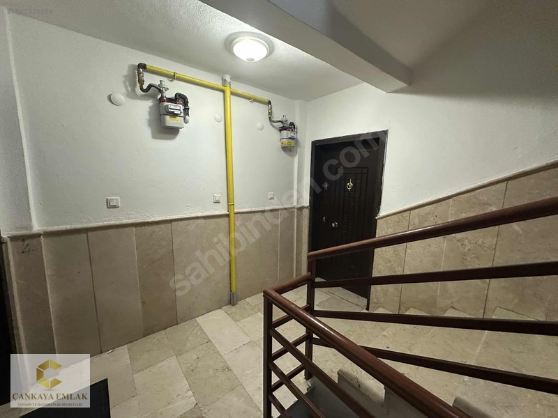 Çankaya Emlak'tan Sarayda 3+1 İskanlı 1.katta — fotoğraf 28