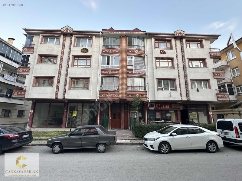 Çankaya Emlak'tan Sarayda 3+1 İskanlı 1.katta — fotoğraf 31