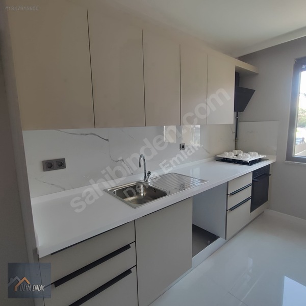 Çengelköy Güzeltepede Meda Terrace Sitesinde 2+1 Lüks Daire — fotoğraf 8