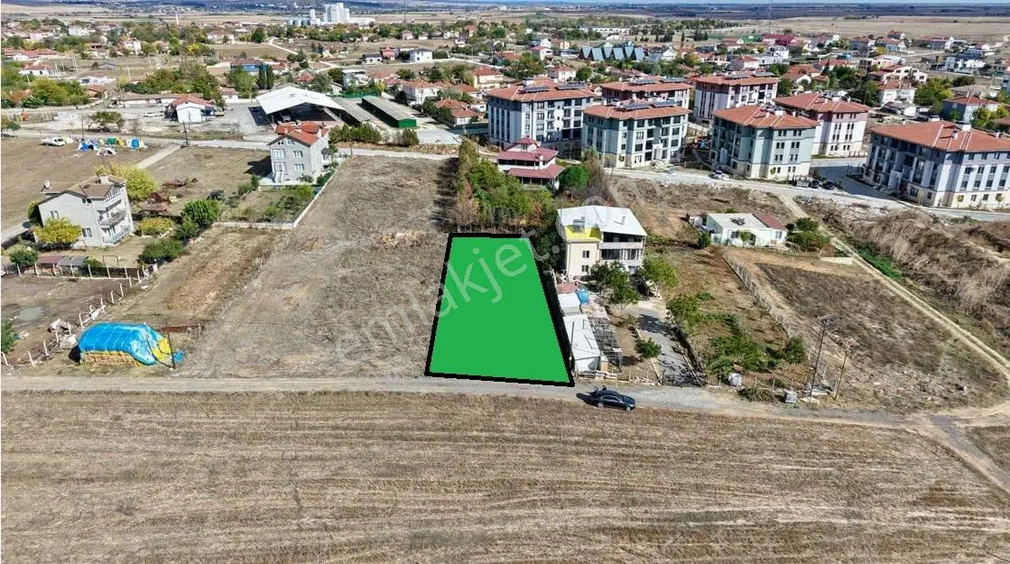 Babaeski Büyük Mandıra Toki Yanı 700 M2 Arsa