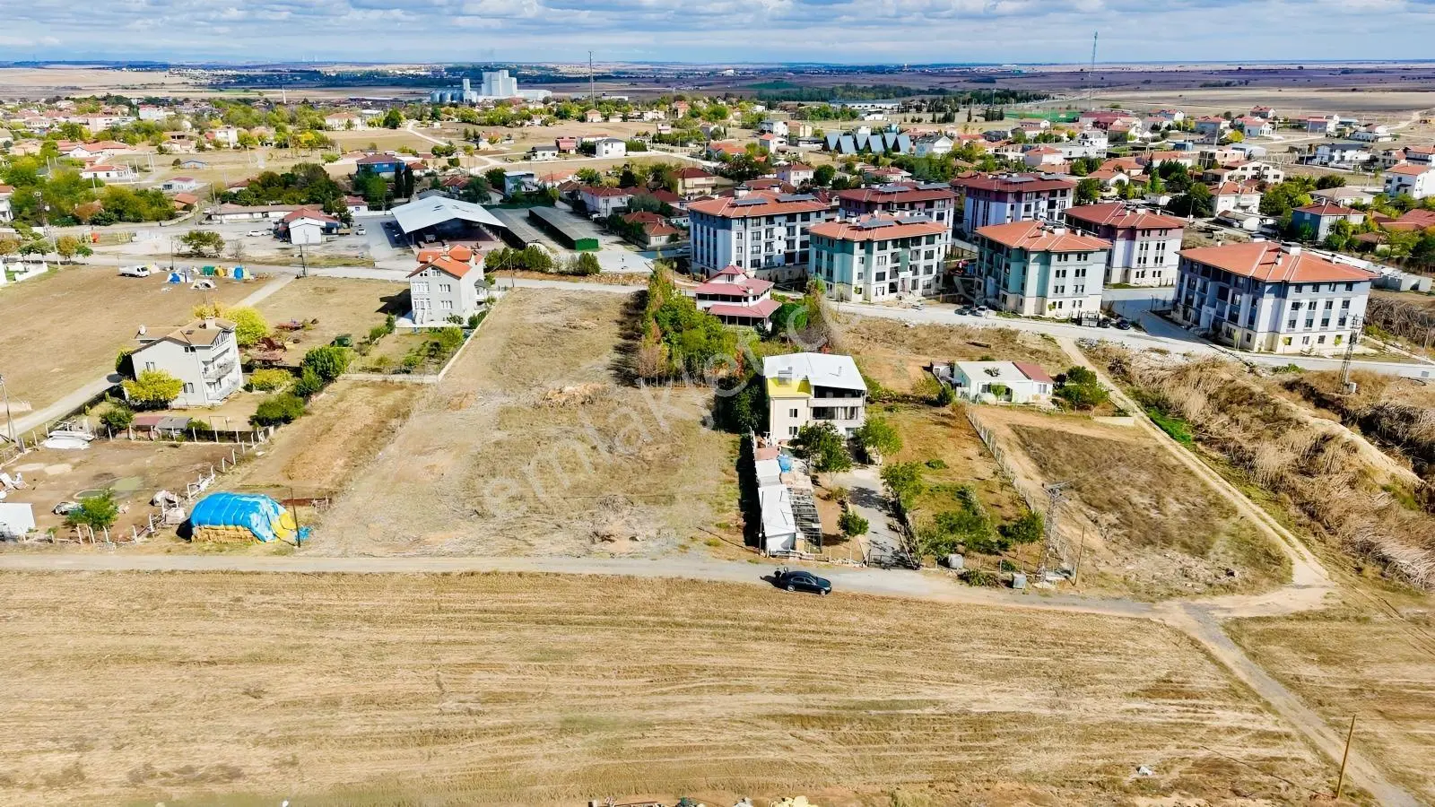 Babaeski Büyük Mandıra Toki Yanı 700 M2 Arsa — fotoğraf 4