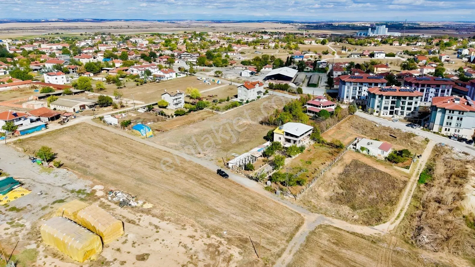 Babaeski Büyük Mandıra Toki Yanı 700 M2 Arsa — fotoğraf 5