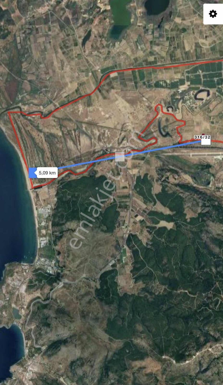 Views Emlak'tan Efes Havalimanı Karşısı 6.906 M2 Takasa Açık — fotoğraf 3
