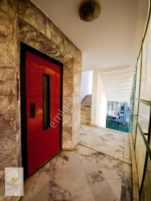Alanya Mahmutlarda Denize 200 Metre Satılık 1+1 — fotoğraf 12