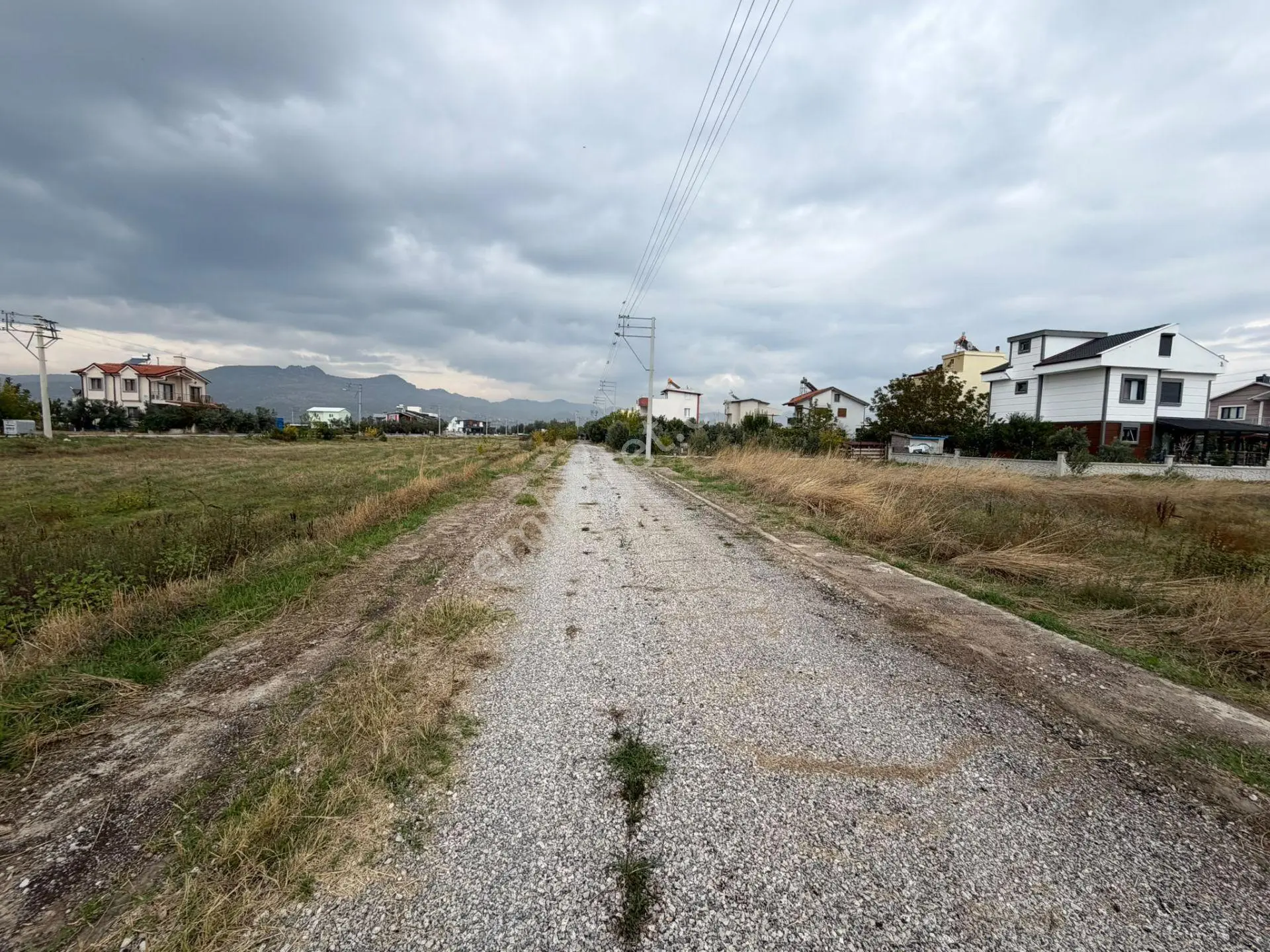Dikili Salihleraltı'nda Villa İmarlı 309m² Satılık Arsa — fotoğraf 8