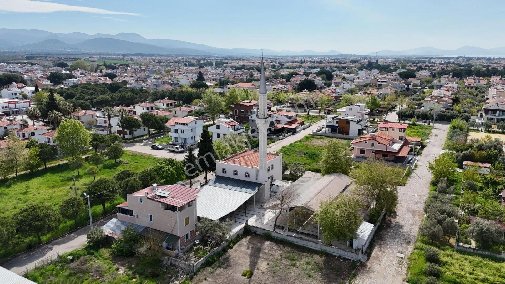Dikili Salihleraltı'nda Villa İmarlı 309m² Satılık Arsa — fotoğraf 20