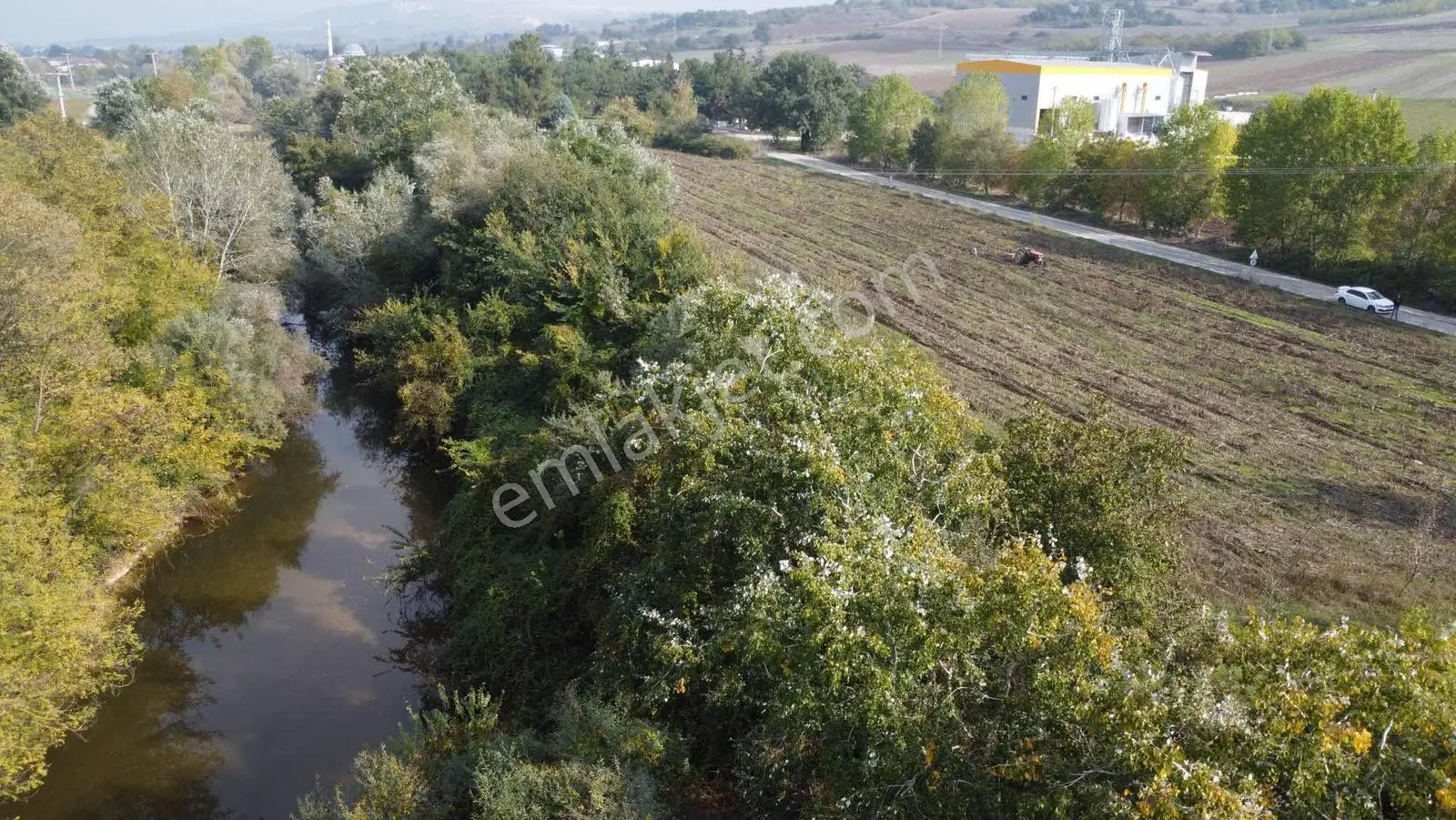 Emre Çevik'den Yenişehir Söylemiş Asfalt Yola Cephe Tarla 1539m2 — fotoğraf 15