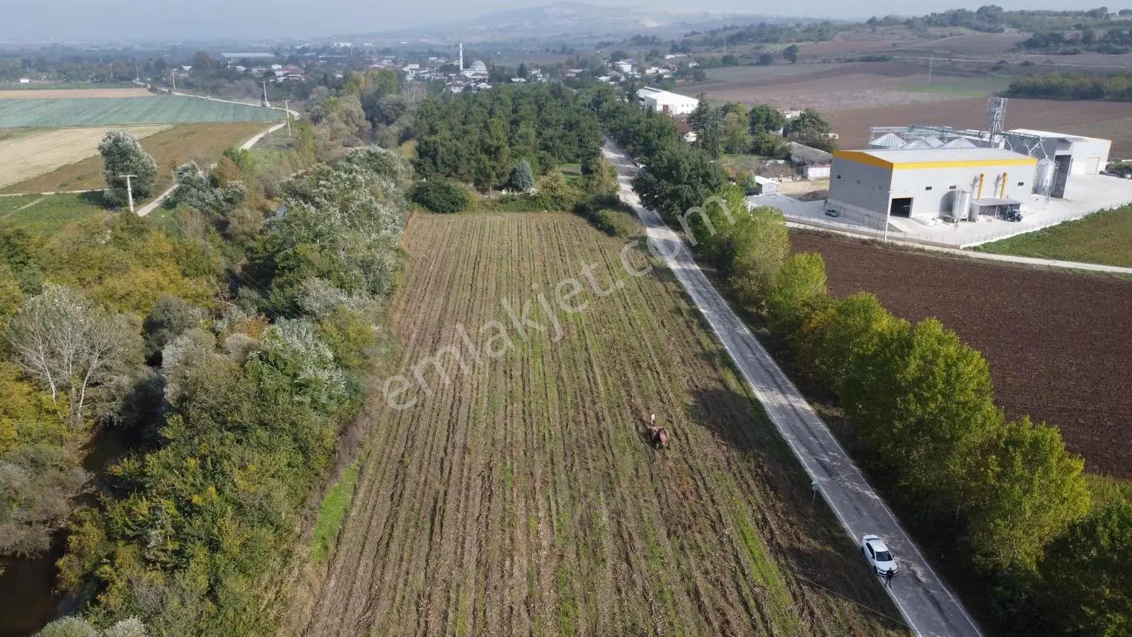 Emre Çevik'den Yenişehir Söylemiş Asfalt Yola Cephe Tarla 1539m2 — fotoğraf 19