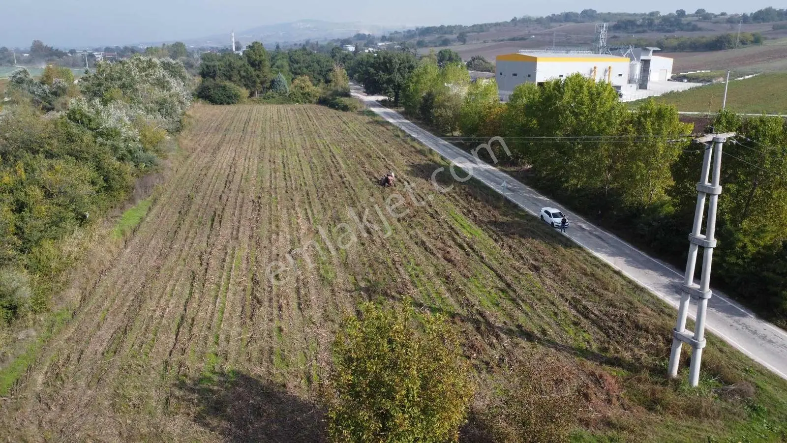 Emre Çevik'den Yenişehir Söylemiş Asfalt Yola Cephe Tarla 1539m2 — fotoğraf 21