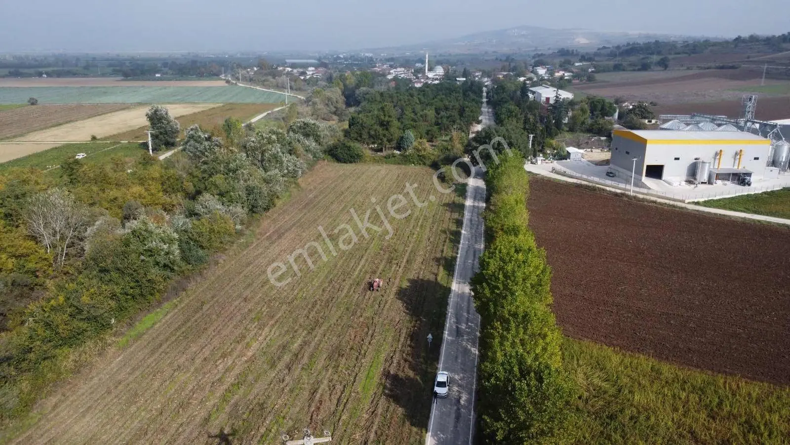 Emre Çevik'den Yenişehir Söylemiş Asfalt Yola Cephe Tarla 1539m2 — fotoğraf 24