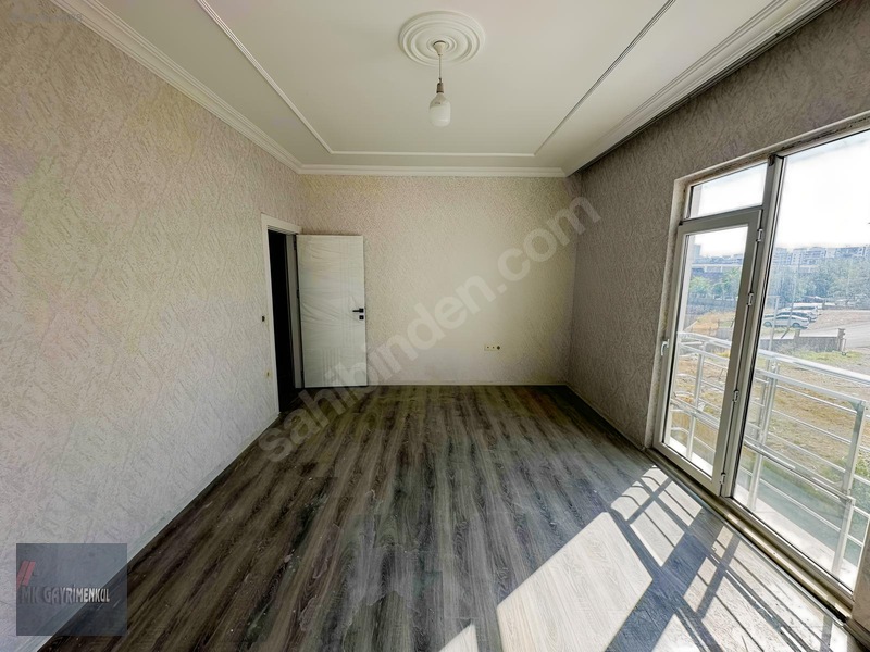 Mk'gayrimenkul'den E.a.h Dibinde Krediye Uygun 3+1 Lüks Daire — fotoğraf 4