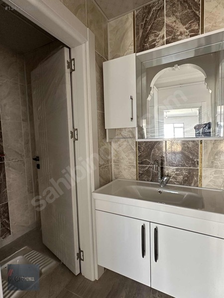 Mk'gayrimenkul'den E.a.h Dibinde Krediye Uygun 3+1 Lüks Daire — fotoğraf 14