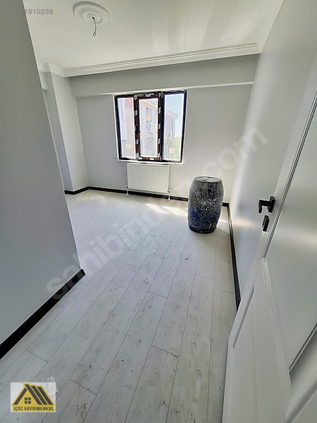 Havuzlar Da Satılık 2+1 Sıfır, Ara Kat Ayrı Wc Li Daireler — fotoğraf 25