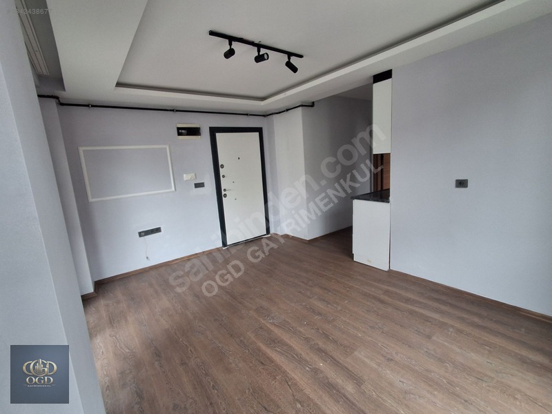 Esenevlerde Kiralık 1+1 Daire — fotoğraf 7