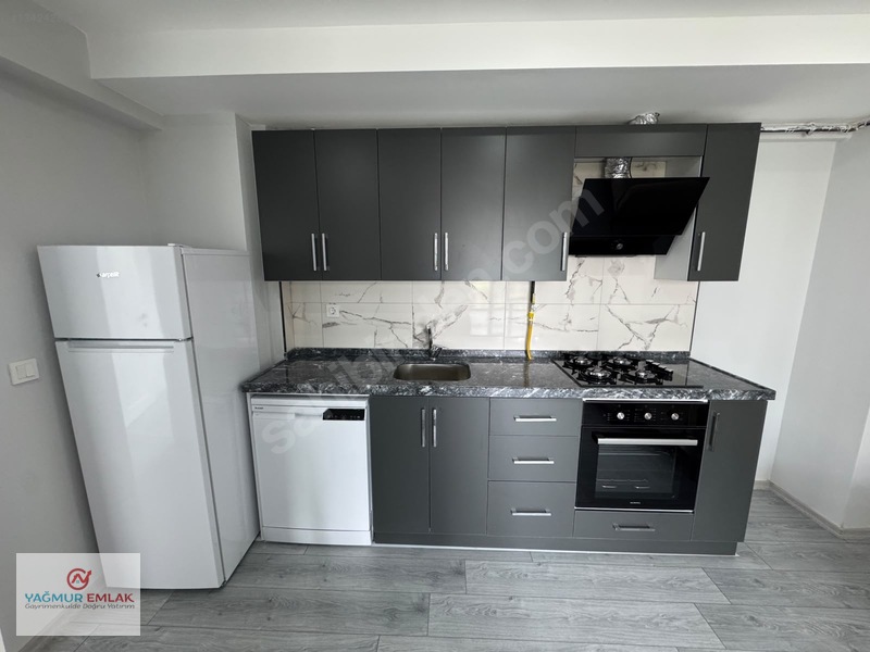 Canik Hasköy'de Cadde Üstü Full Eşyalı 2+0 Kiralık Daire — fotoğraf 4