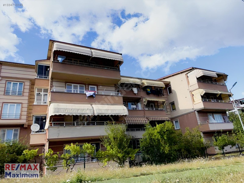 İzmit Yeşiova'da Satılık 2+1 Arakat Daire — fotoğraf 2