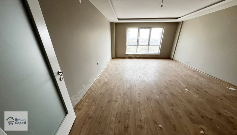 Saraykent'te 2+1 Teras Balkonlu Ara Katta Ebeveyn Banyolu Full — fotoğraf 16