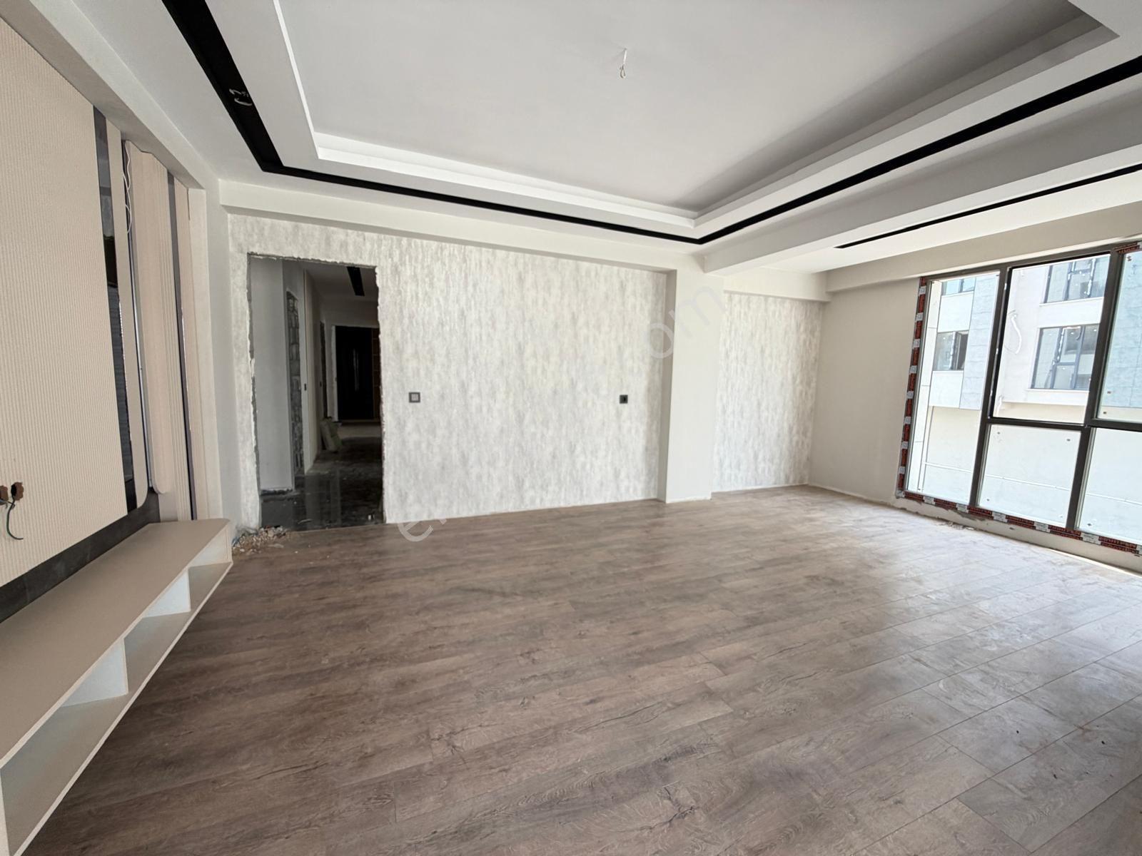 Tilmerç Başaran Kule Yanında 3,5+1 Ultra Lüks Daire — fotoğraf 9