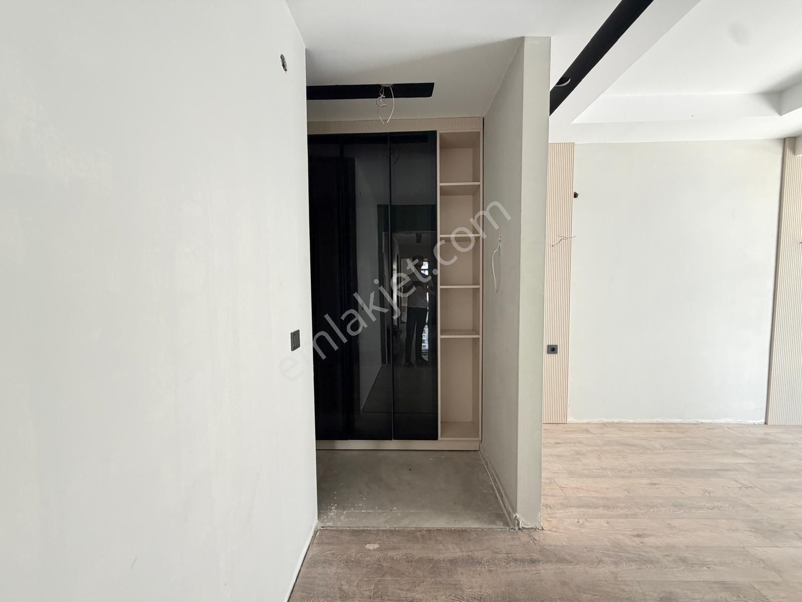 Tilmerç Başaran Kule Yanında 3,5+1 Ultra Lüks Daire — fotoğraf 14