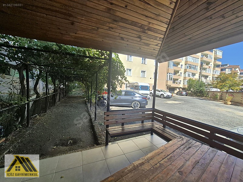 Hükümet Konağı Yakını 3+1 140 M2 Site İçi Ara Kat Boş Daire — fotoğraf 2