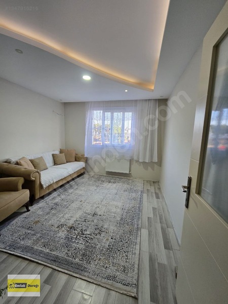 Emlak Durağından &iskanlı &geniş Oturumlu &teraslı&daire — fotoğraf 18