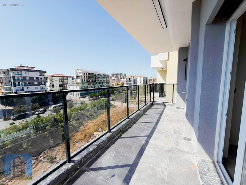 Çift Cephe Havuzlu Site İçerisinde — fotoğraf 5