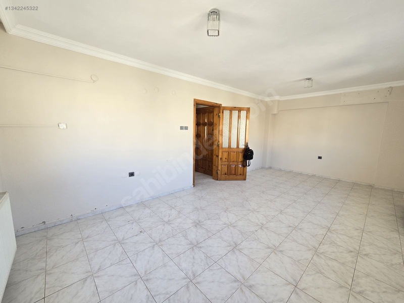 İzmir Bornova Atatürk Mah 3+1 125m2 Kiralık Daire — fotoğraf 3