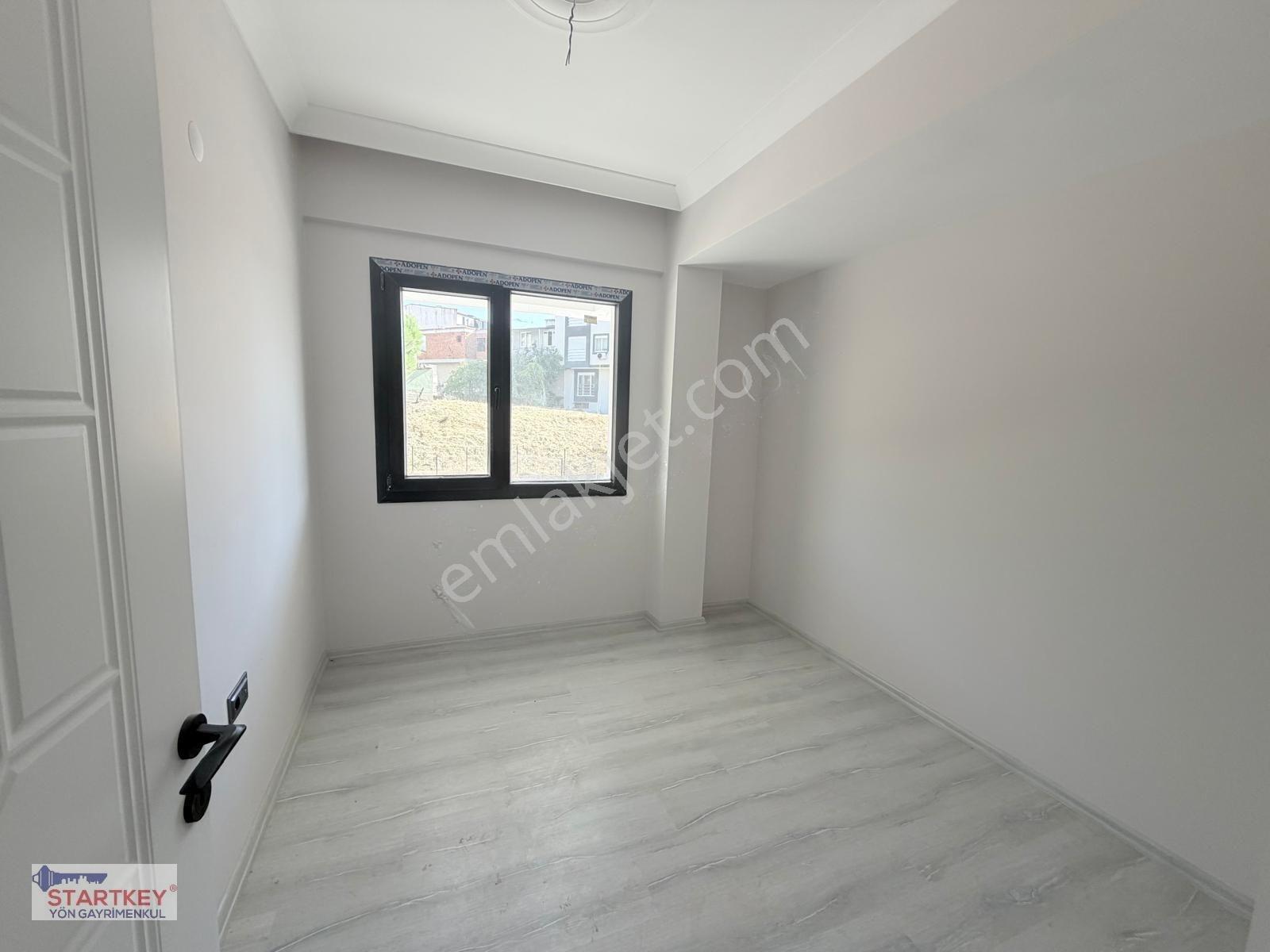 Kuvai Milliye De Edremit Cad. Yakını Sıfır 2+1 Daire — fotoğraf 12