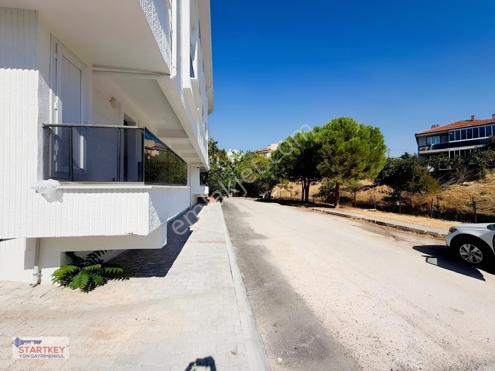 Kuvai Milliye De Edremit Cad. Yakını Sıfır 2+1 Daire — fotoğraf 22
