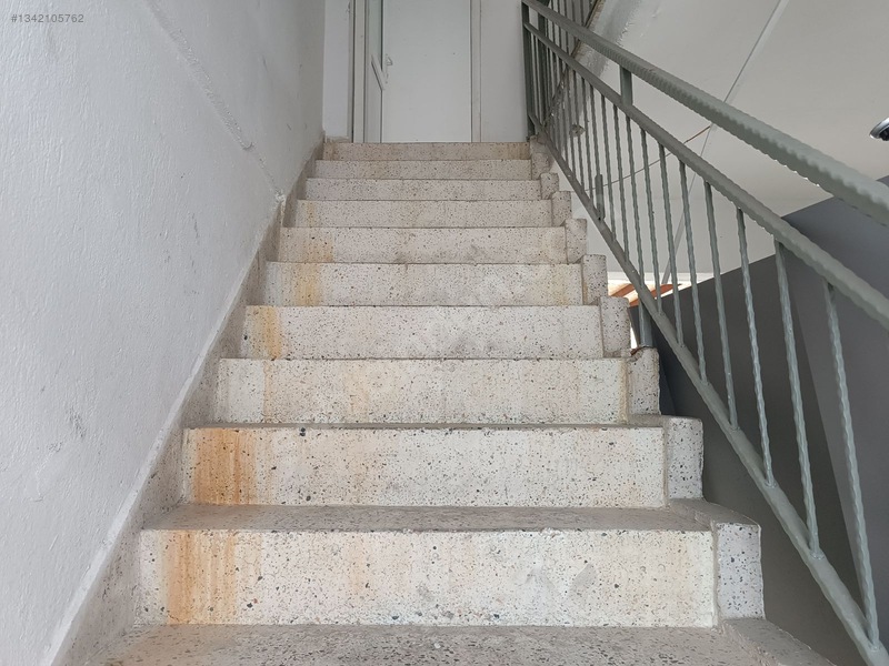 Ertuğ Emlak'tan Batarkatlı Satılık Dükkan. — fotoğraf 4