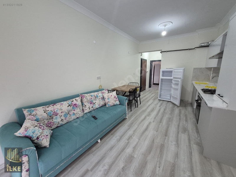 İlke'den Akbilekte Eşyalı Kiralık 1+1 Daire — fotoğraf 3