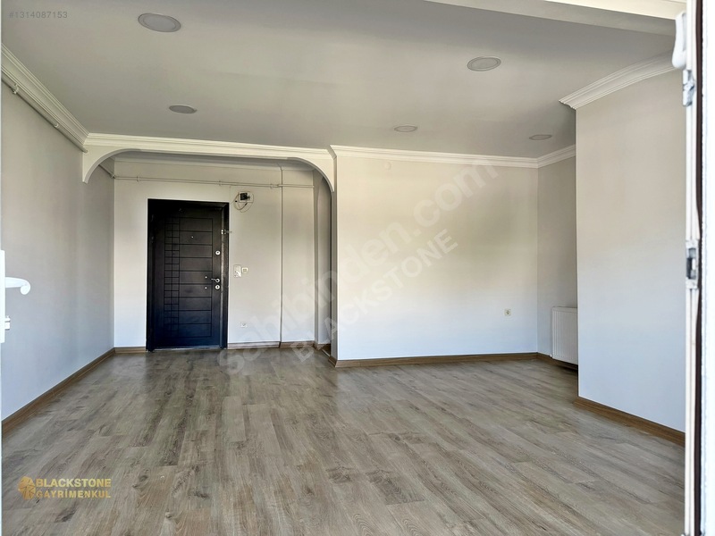 Blackstone'dan Kiralık 2+1 Cadde Üzeri Kiralık Daire — fotoğraf 7