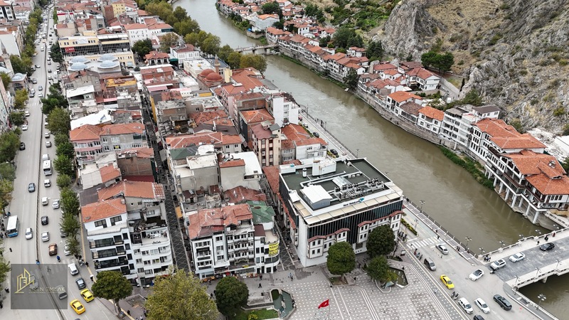 Eren Emlak'Tan Kocacık Çarşısında Satılık Büro