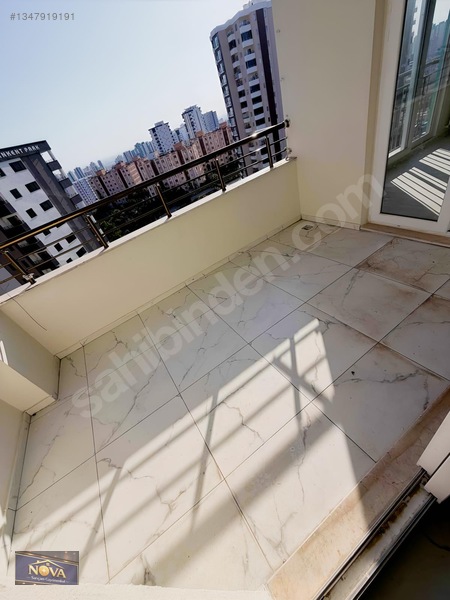 Nova'dan Cadde Üstü İskanlı Kiralık 4+1 Açık Mutfak — fotoğraf 5