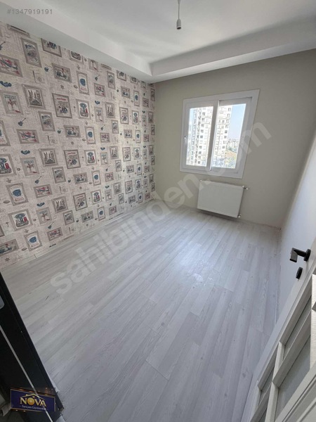 Nova'dan Cadde Üstü İskanlı Kiralık 4+1 Açık Mutfak — fotoğraf 12