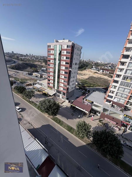 Nova'dan Cadde Üstü İskanlı Kiralık 4+1 Açık Mutfak — fotoğraf 15