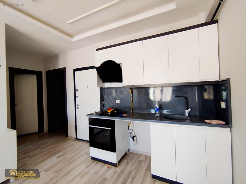 Öztürkten Hastane Civarında 1+1 Fiyatına 2+1 Daire Acilll — fotoğraf 5