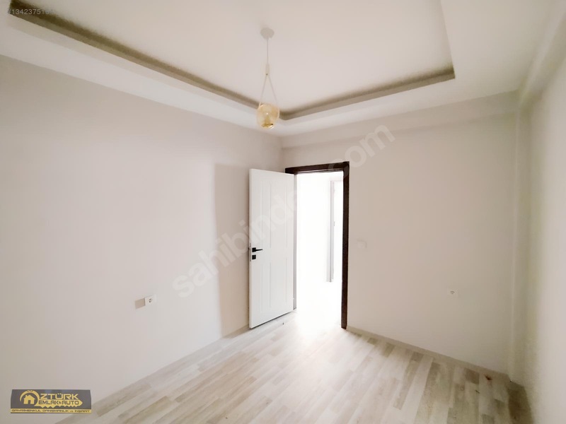 Öztürkten Hastane Civarında 1+1 Fiyatına 2+1 Daire Acilll — fotoğraf 13