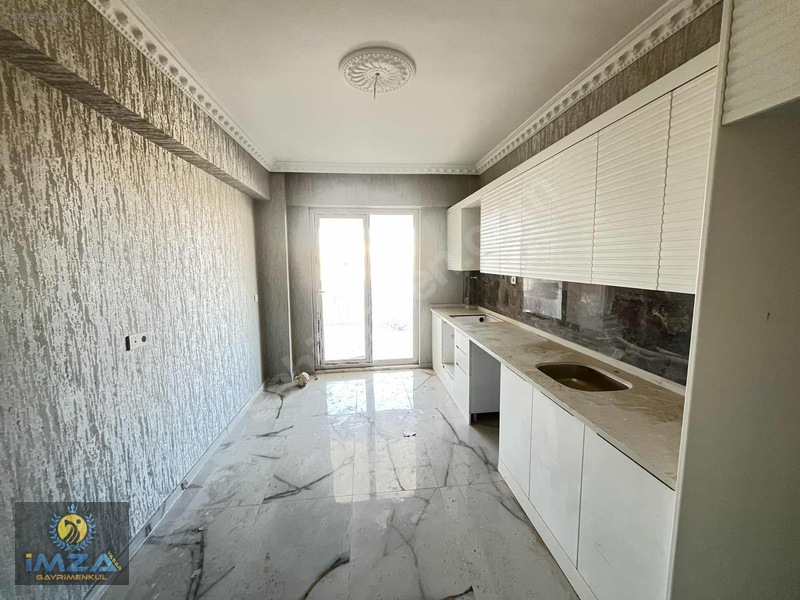 Önü Kapanmaz Vadi Cephe,çok Geniş,sıfır Yapı Kat Bahçeli 2+1 — fotoğraf 31