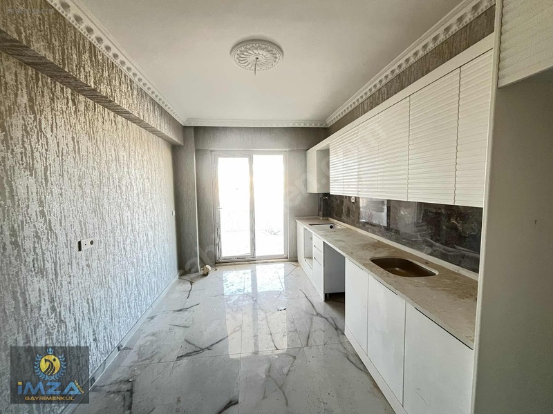 Önü Kapanmaz Vadi Cephe,çok Geniş,sıfır Yapı Kat Bahçeli 2+1 — fotoğraf 32