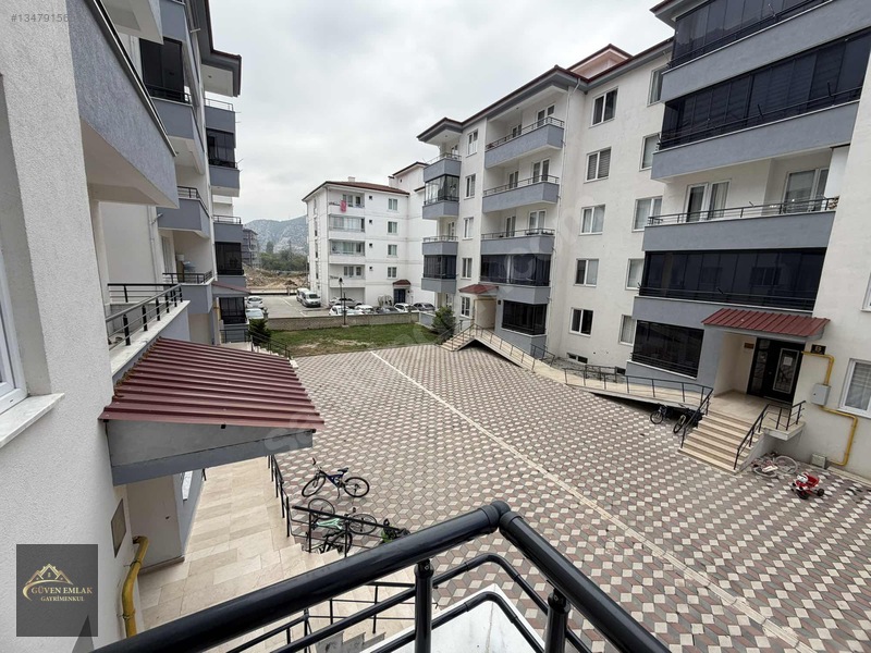 Güven'den Hacılar Meydanı Mahallesin'de Satılık 3+1 Daire — fotoğraf 32