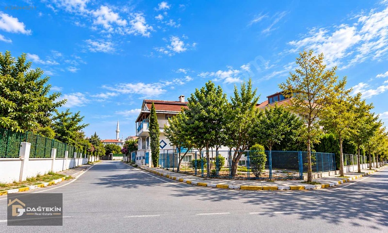 Beylikdüzü Sahilde Müstakil Bahçeli Villa — fotoğraf 2