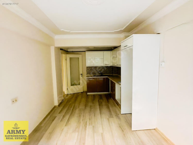 Merkezde,park Karşısında 2+1 Boyalı, Taşınmaya Hazır Daire — fotoğraf 7